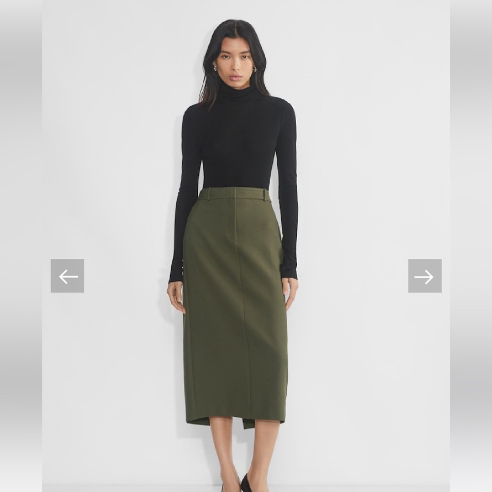 Aritzia Babaton Chisel Maxi Skirt. Olive Green. Size 4